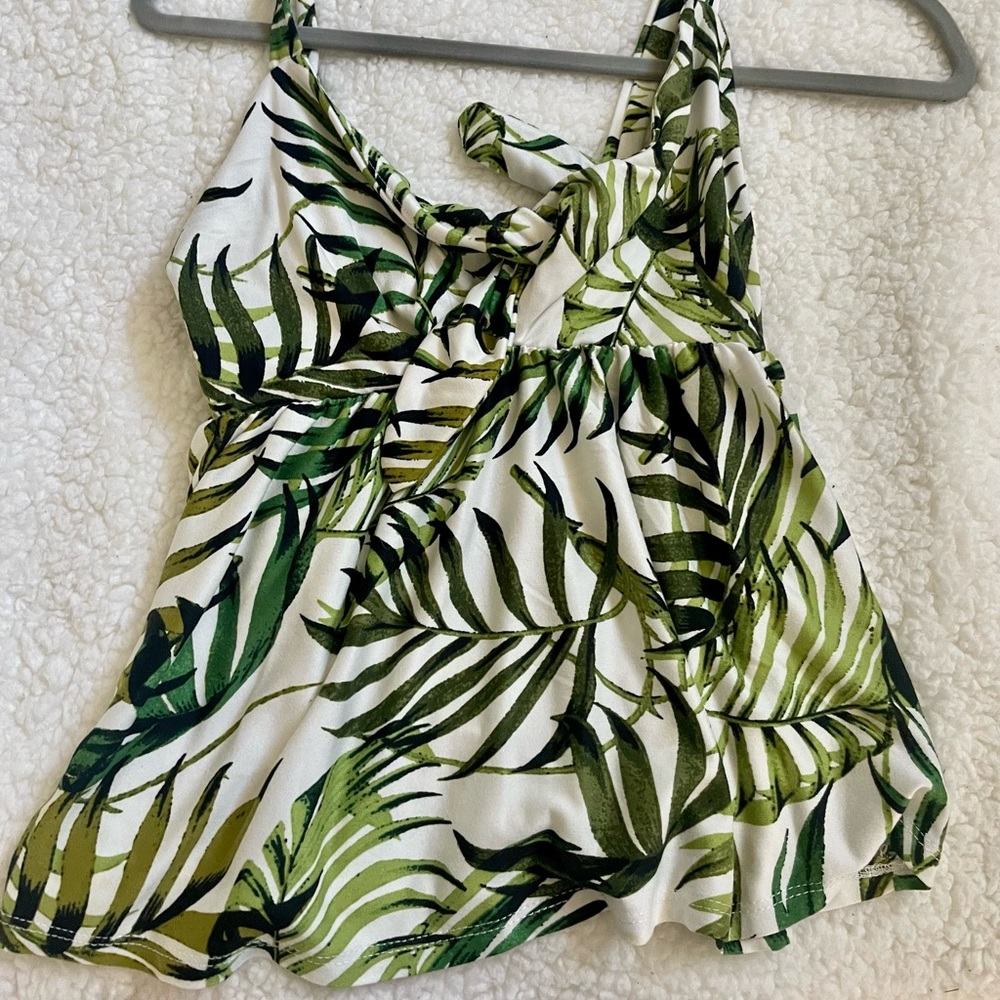 Guess Spring Top